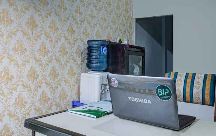 Фото Oyo 3266 Alifah Residence Syariah