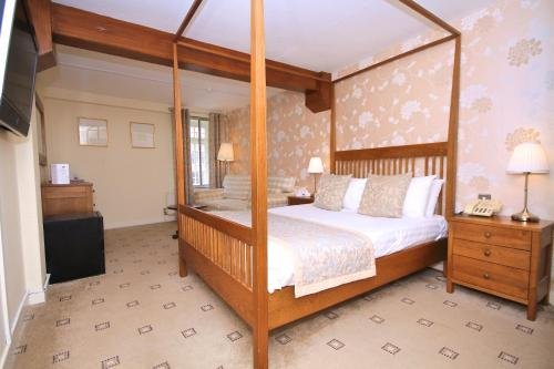 Фото Milton Watermill Hotel