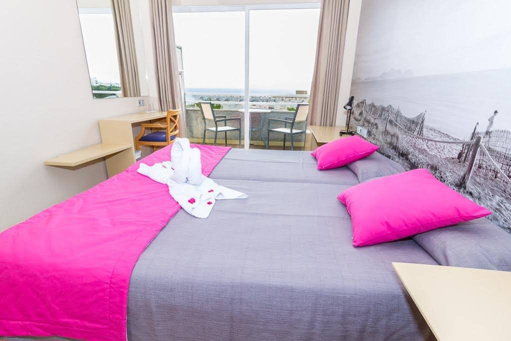 Фото Eix Platja Daurada Hotel & SPA