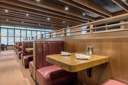 Фото Cambria Hotel College Park