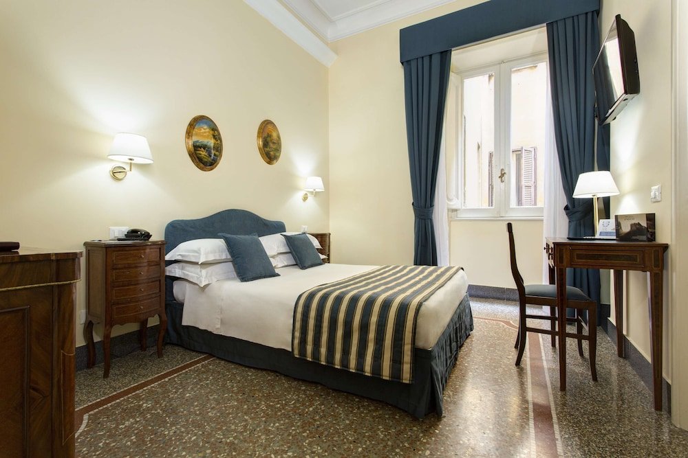 Фото Golden Tulip Rome Piram