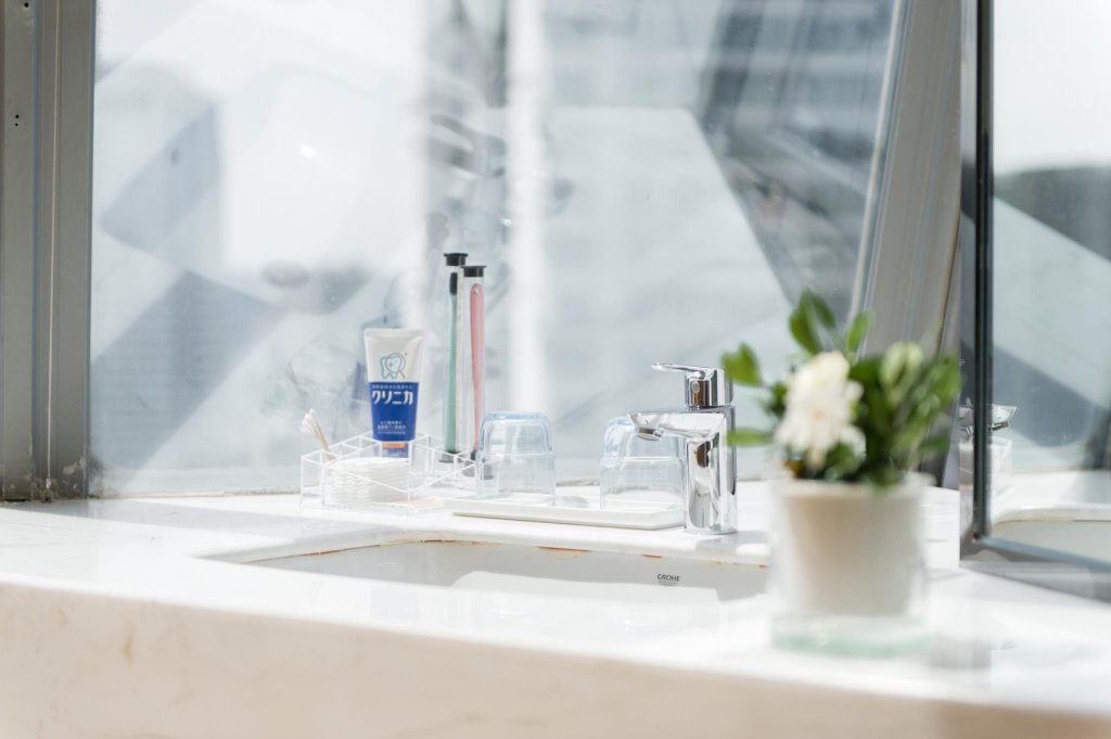 Фото White waltz