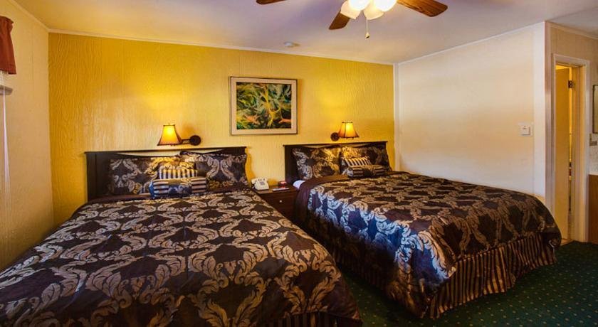 Фото Margaretville Motel