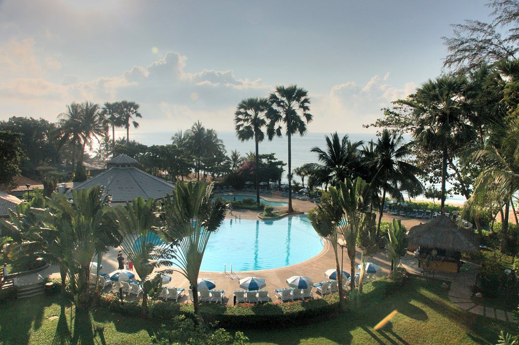 Фото Novotel Rayong Rim Pae Resort