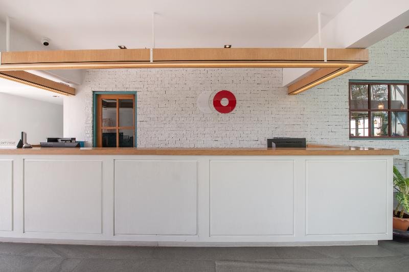 Фото Blooming Hill Boutique Suites