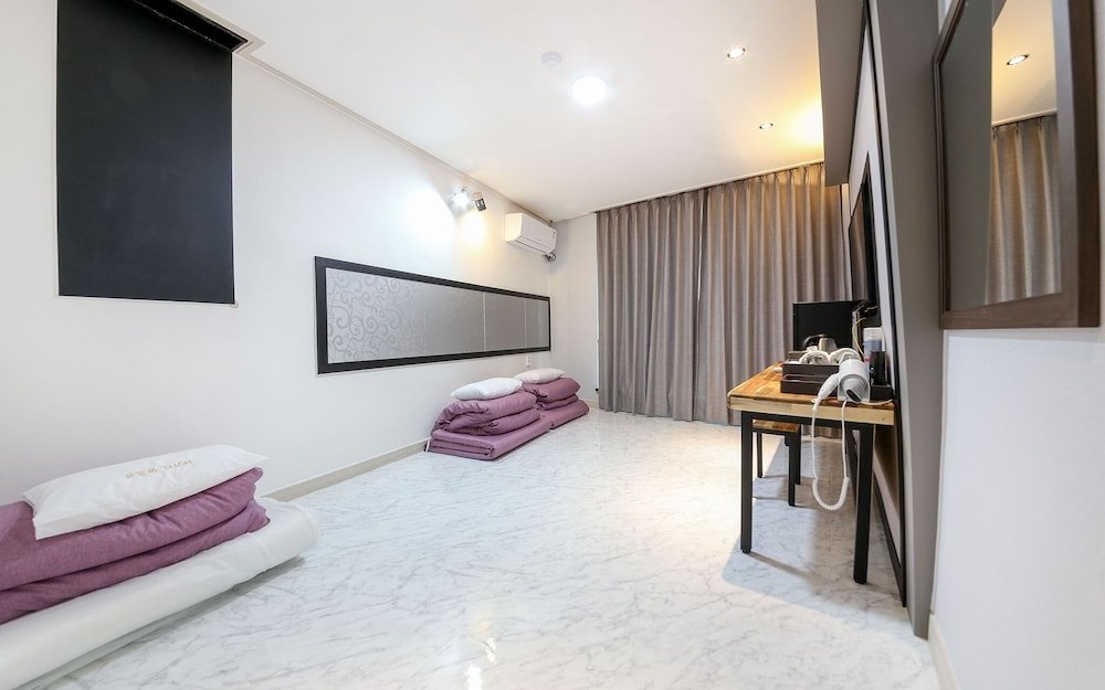 Фото Hotel Encore