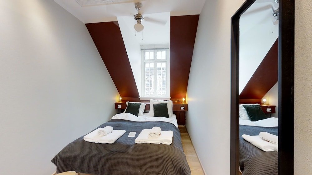 Фото By the Garden 1 - Into This Place