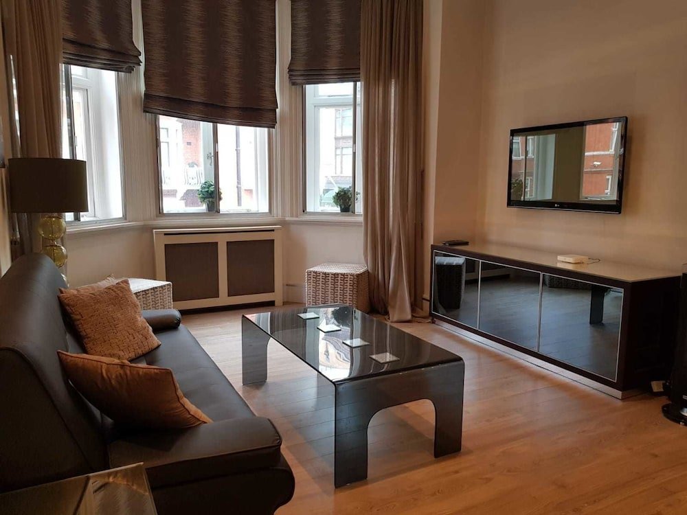 Фото Harrods Luxury Apartments
