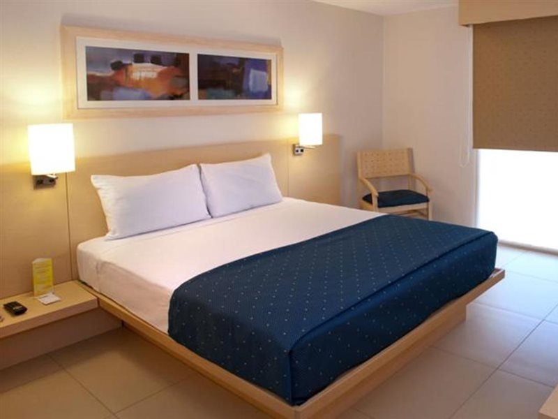 Фото City Express Manzanillo