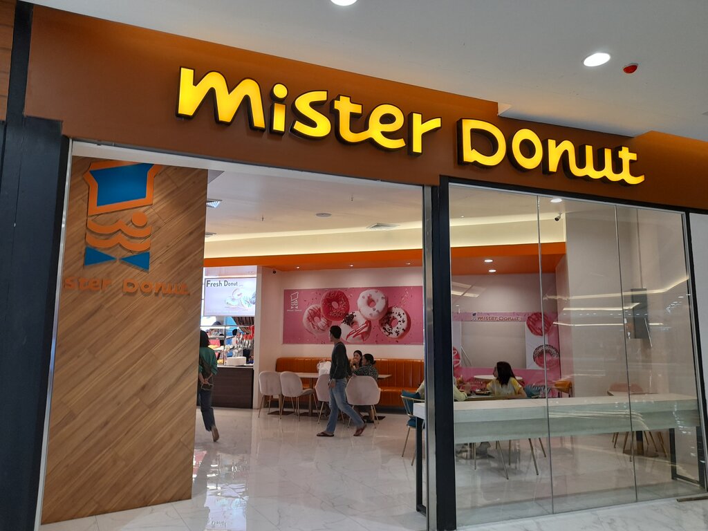 Cafe Mister Doughnut, Vientiane, photo
