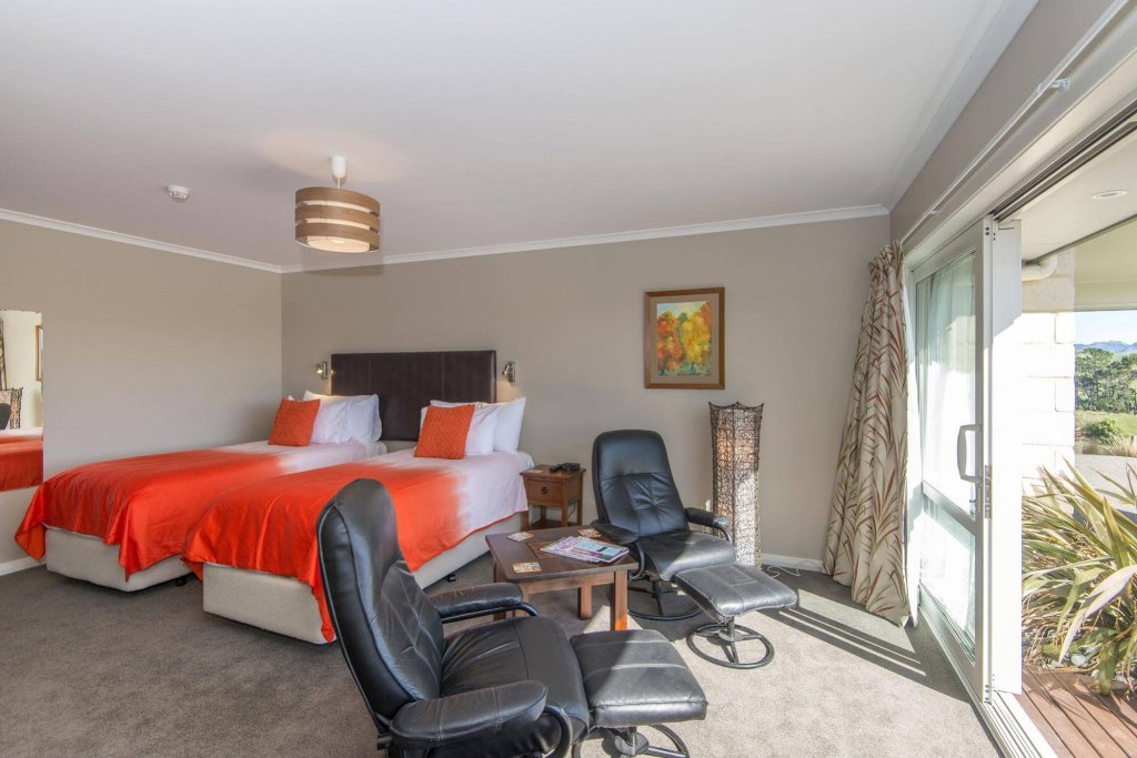 Фото Ribbonwood Country House