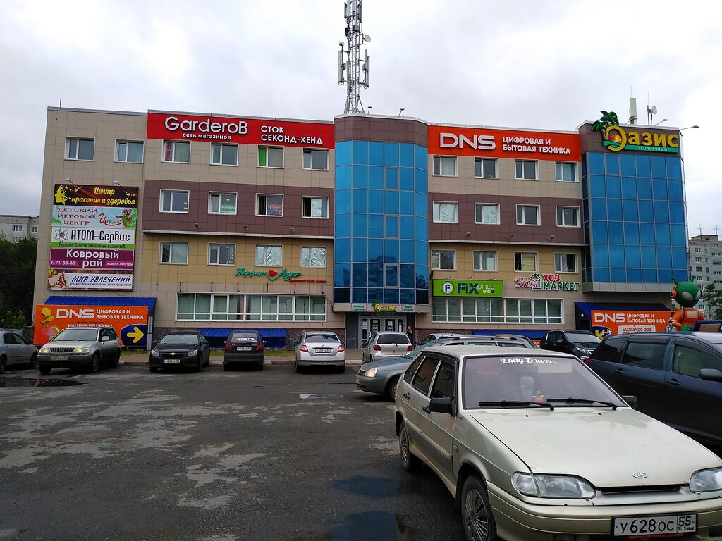 Оазис, торговый центр, Лесной пр., 11, 2-й микрорайон, Омск, Россия ...