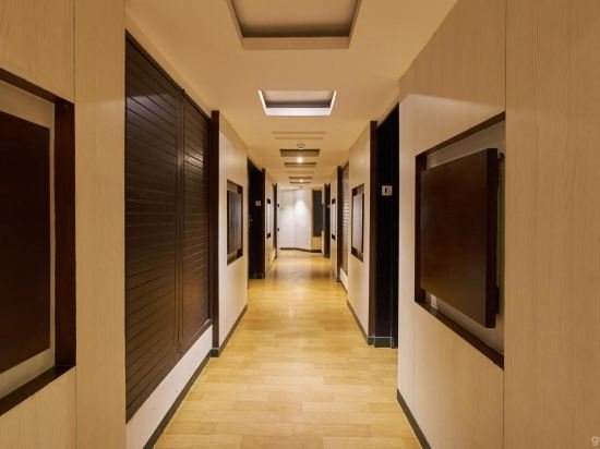 Фото The Oasis -Vadodara