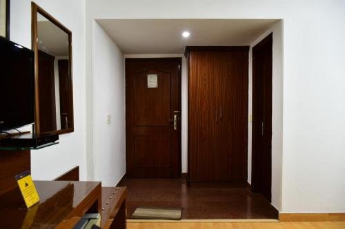 Фото Hotel Windsor Castle