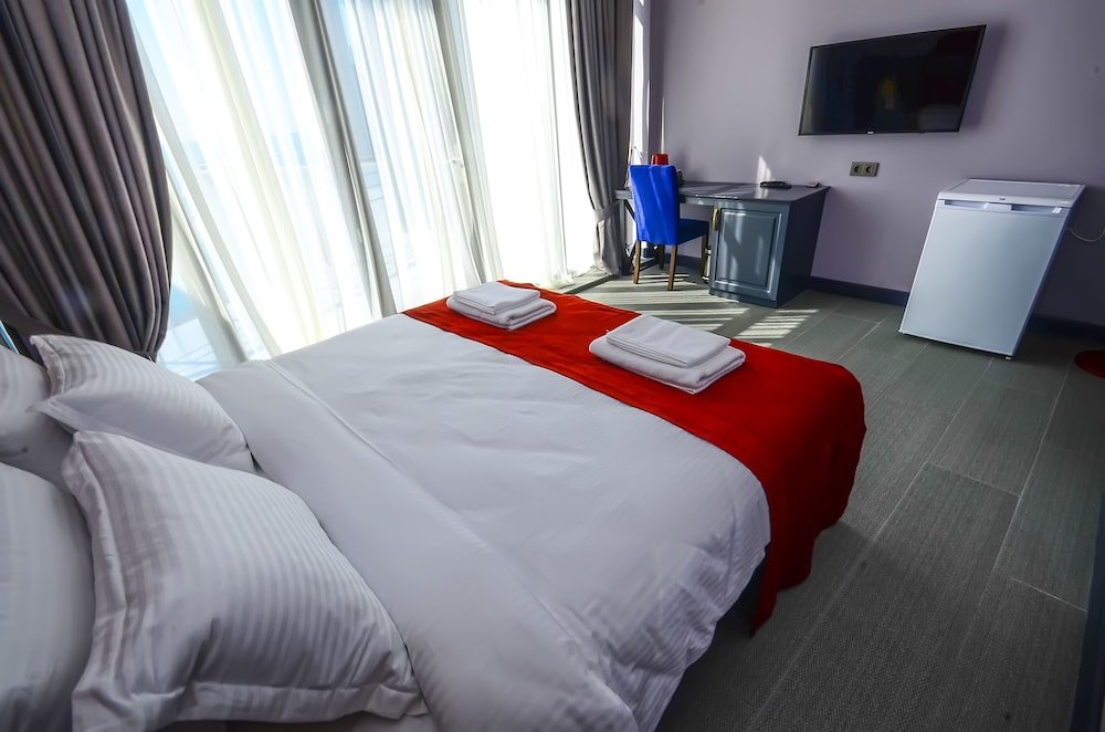 Фото Euphoria Hotel Batumi