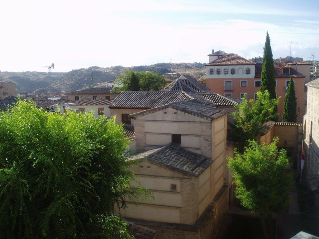 Фото Hostal Santo Tomé