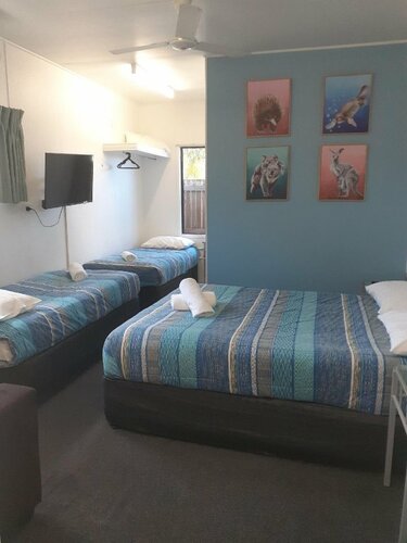 Гостиница Cool Palms Motel в Маккае