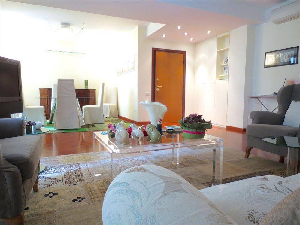 Фото Italianway Apartments - Fiori Chiari