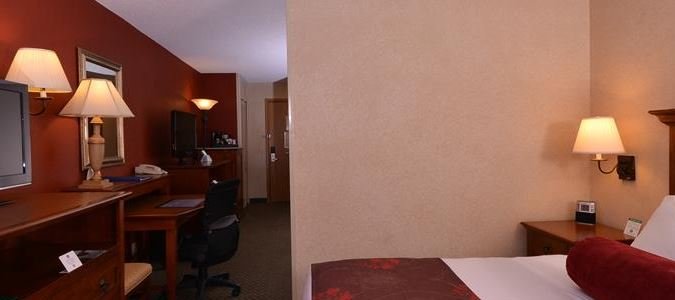 Фото Best Western Plus Rama Inn