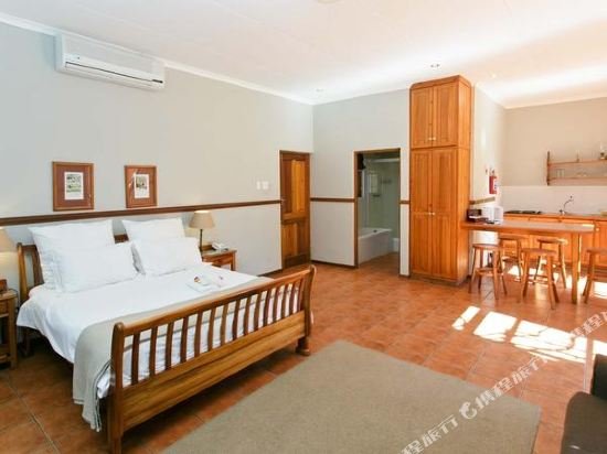 Фото Beaufort Manor Country Lodge
