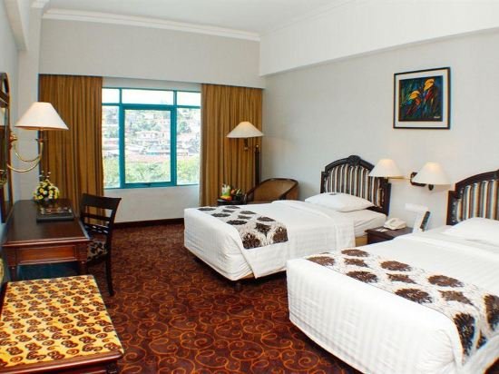 Фото Blue Sky Hotel