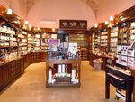 Profumeria Artistica Minenna (Apulia, Bari, Via Principe Amedeo, 126), perfume and cosmetics shop