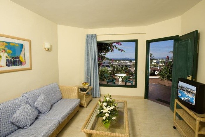 Фото Hl Club Playa Blanca Hotel