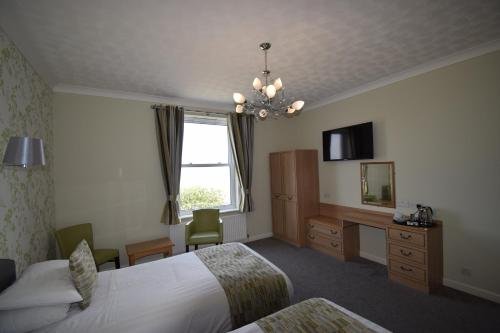 Фото The Downs Babbacombe