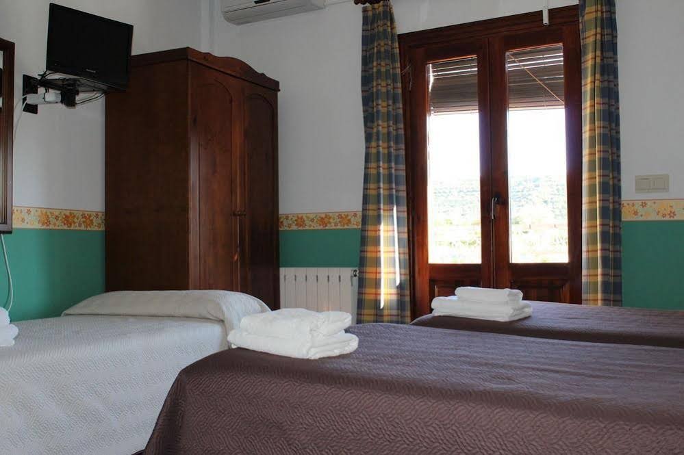 Фото Hostal y Apartamento Rural Los Naranjos