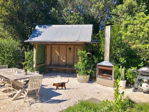 Гостиница The Moorings Waiheke Island