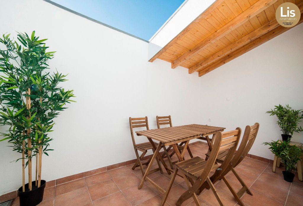 Фото Lis Apartments