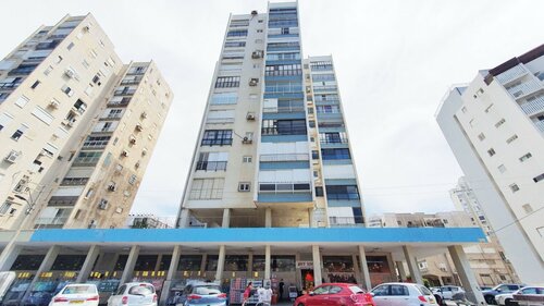 Гостиница Апартаменты Charming 3 Bdr Sea View Bat Yam B5 в Бат-Яме