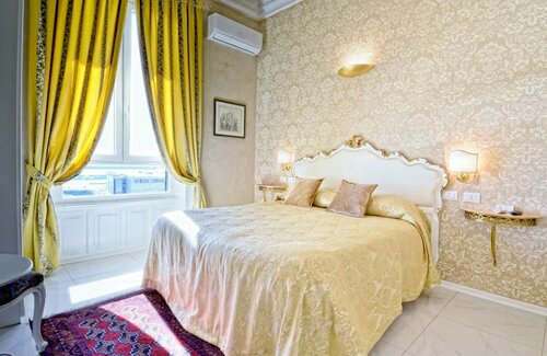 Гостиница Home Grifondoro Bed & Breakfast в Генуе