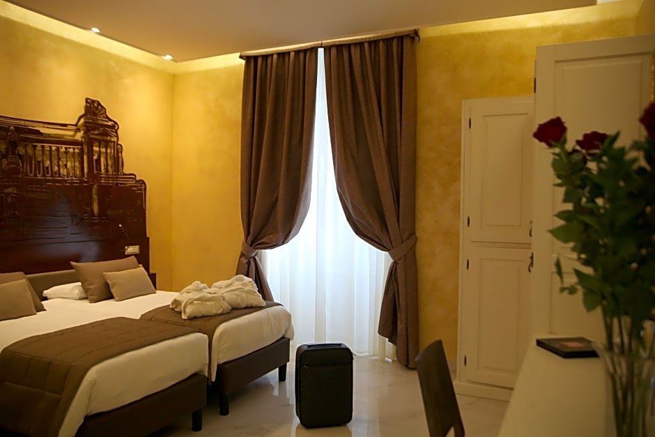 Фото Hotel Tritone