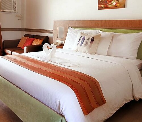 Гостиница Aerostop Hotel & Restaurant в Провинции Булакан