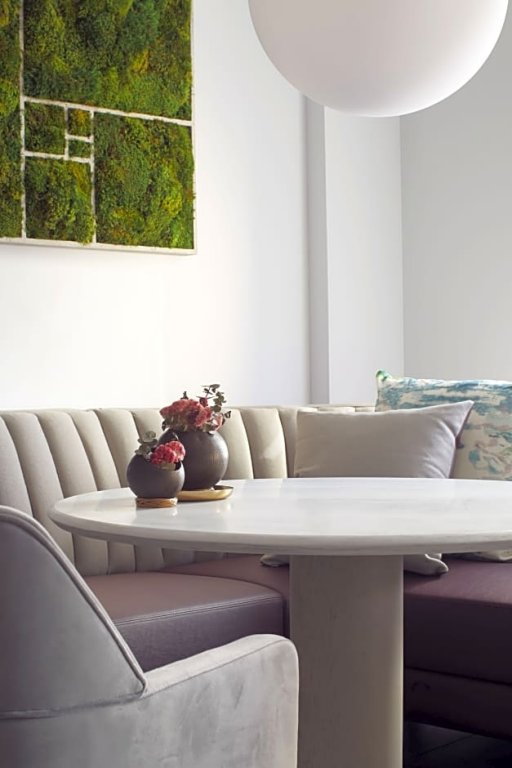 Фото The Assemblage John Street