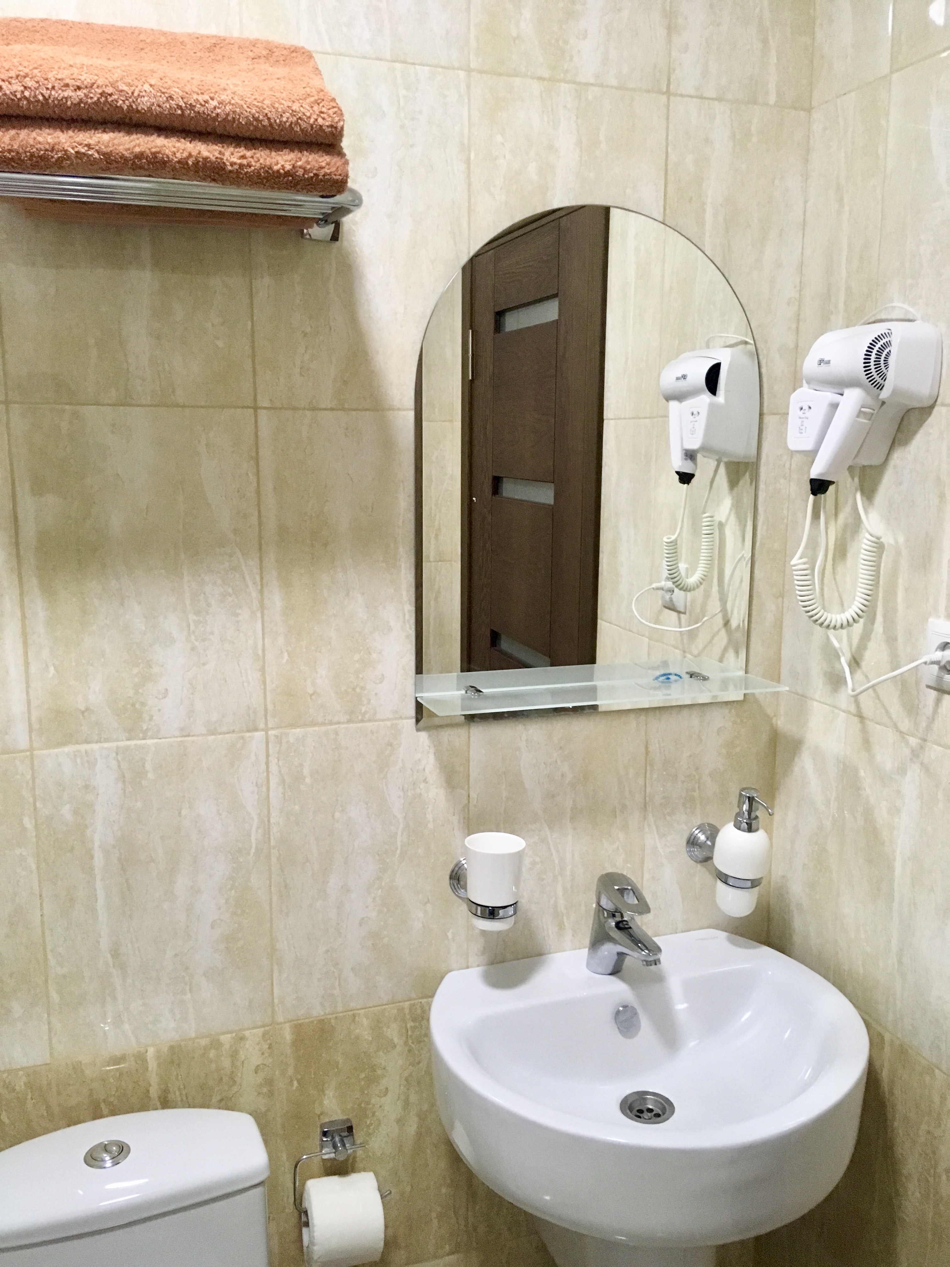 Фото Солнечный