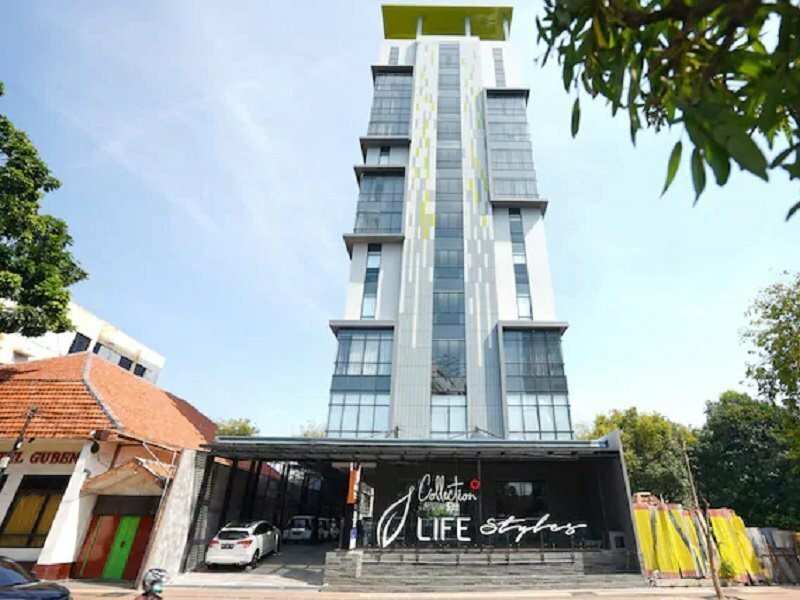 Hotel Collection O 11 Life Style Surabaya, Surabaya, photo