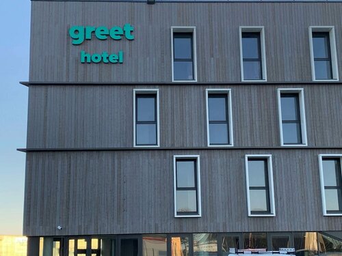Гостиница Greet Hotel Rennes Pace
