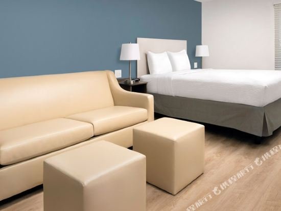 Фото WoodSpring Suites Reno Sparks