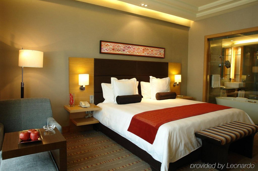 Фото Crowne Plaza Hotel Gurgaon, an Ihg Hotel