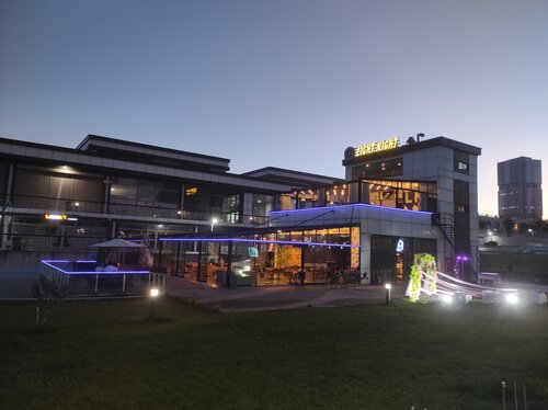 night cafe Artık faal değil: kafe Light Night Cafe, , İstanbul, Başakşehir