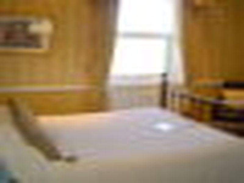 Фото Oldfields House - Bed & Breakfast