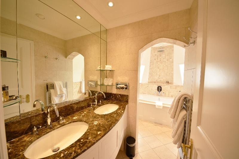 Фото The Elvetham