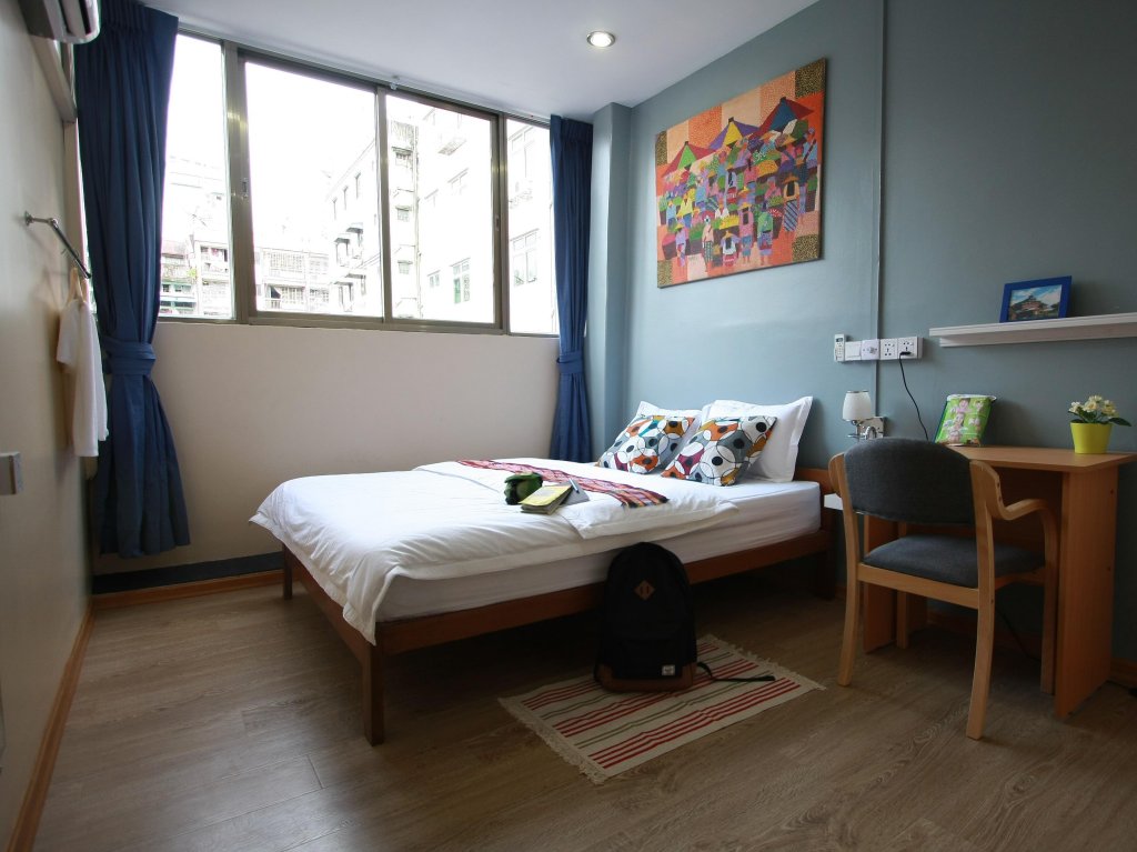 Фото 15th Street at Downtown Yangon