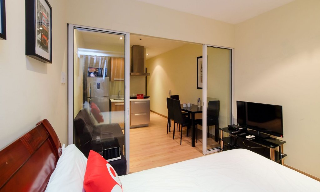 Фото Zen Home Knightsbridge Residences