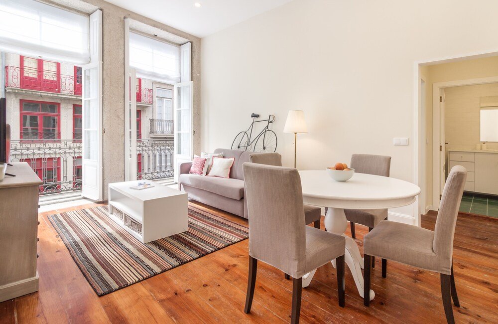 Фото Nada04 · Studio Apartment With Balcony Next to Ribeira