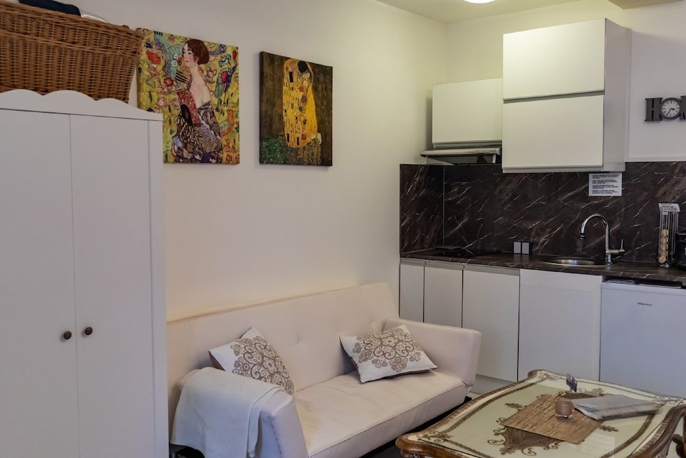 Фото Studio under Vysehrad castle II