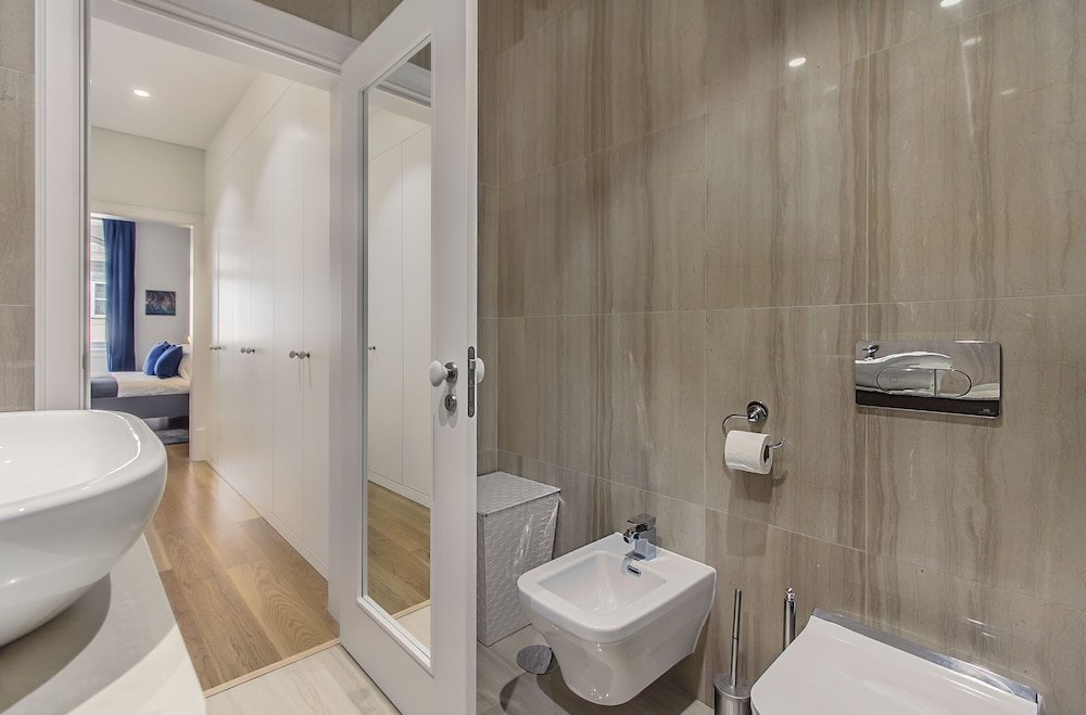 Фото Downtown 75 Prestige