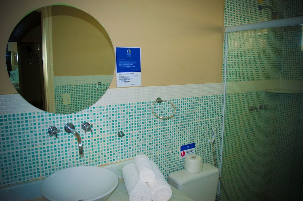 Фото Don Quijote Hotel